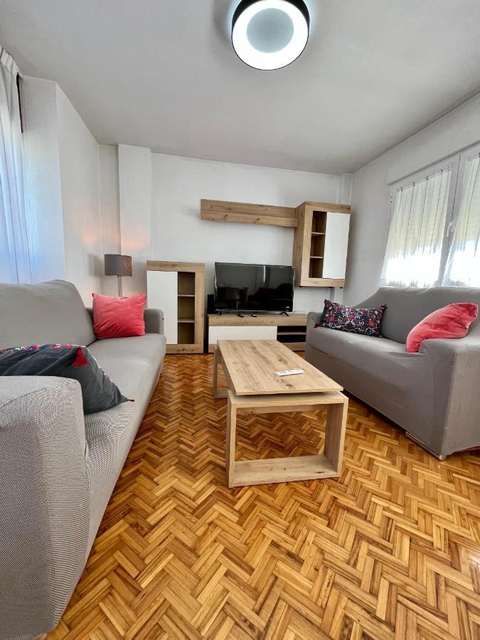 Burgo Atuaire Home Luminoso Duplex En Reyes Catolicos Parking Incluido מראה חיצוני תמונה