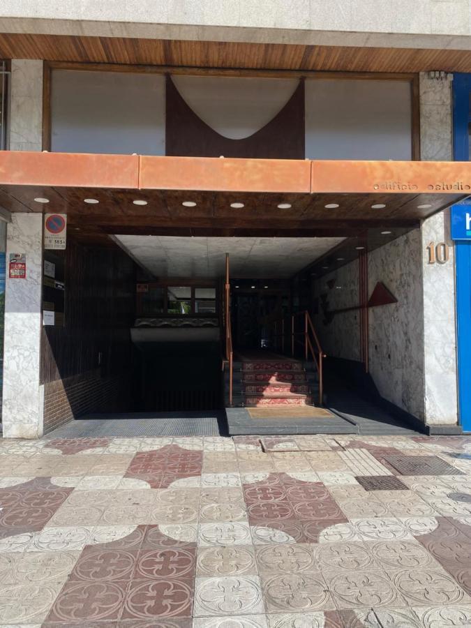 Burgo Atuaire Home Luminoso Duplex En Reyes Catolicos Parking Incluido מראה חיצוני תמונה