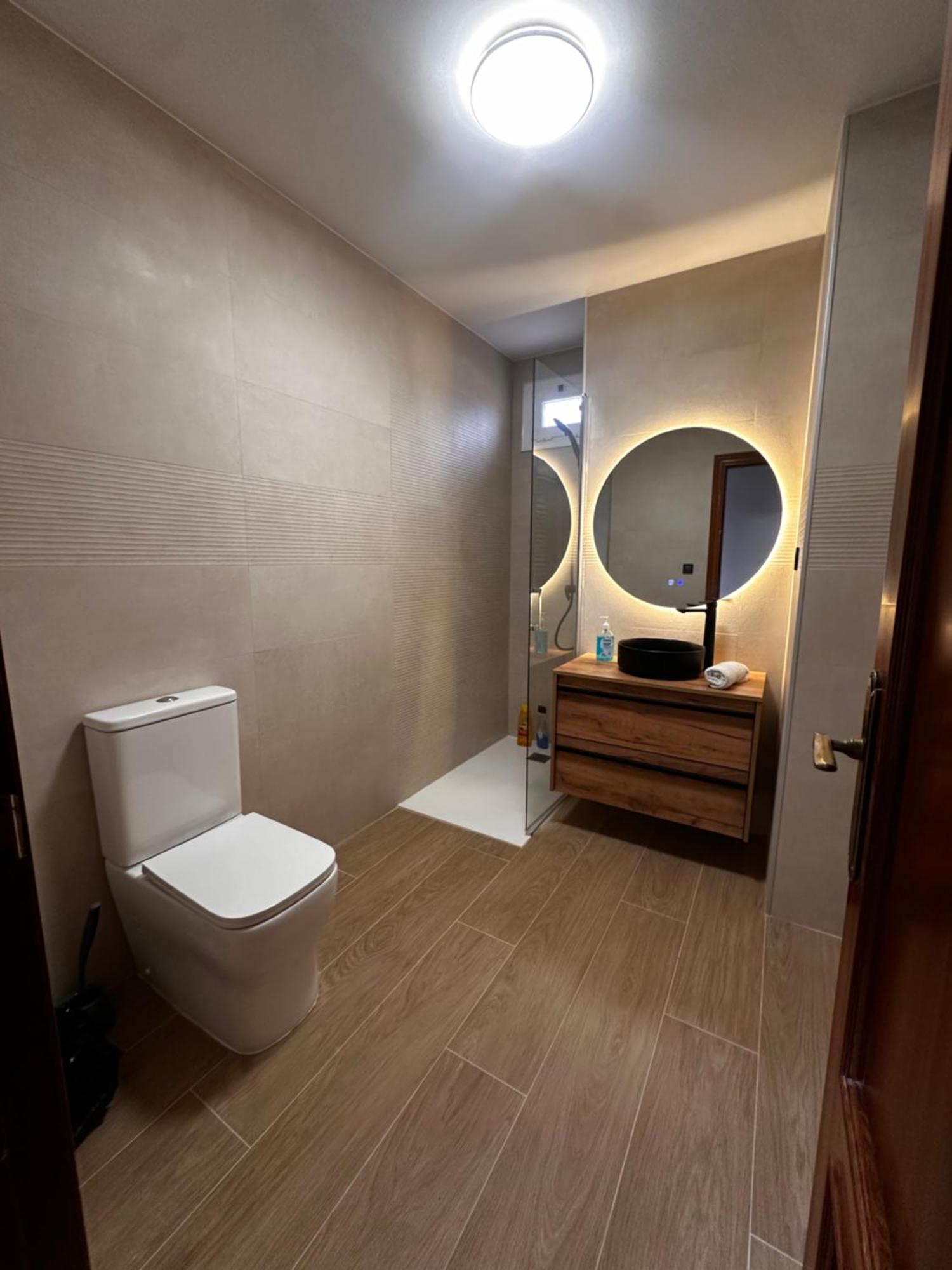 Burgo Atuaire Home Luminoso Duplex En Reyes Catolicos Parking Incluido מראה חיצוני תמונה